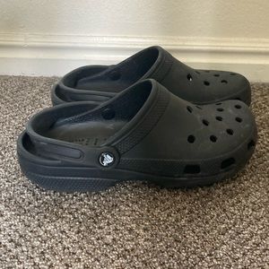 Black Crocs